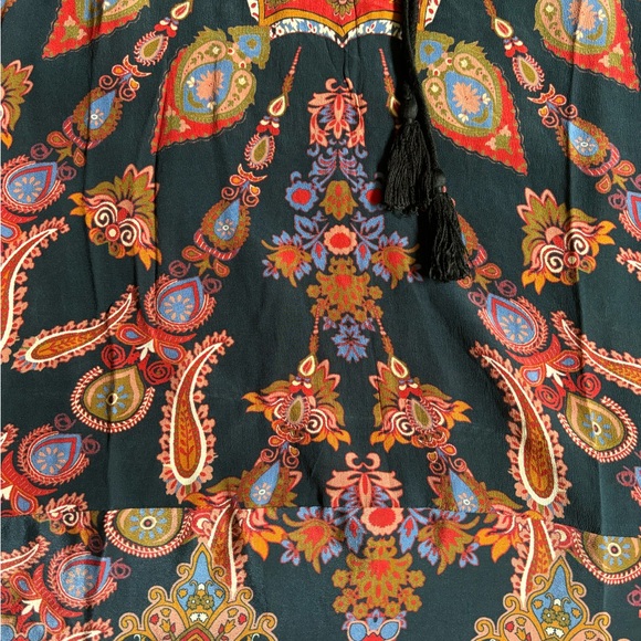 Tolani Silk Medium Shift Tunic Dress. - Picture 4 of 5